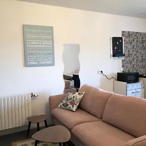 Appartement 20 Min De La Ideal Pour Les Deplacements Professionnels, Plouaret